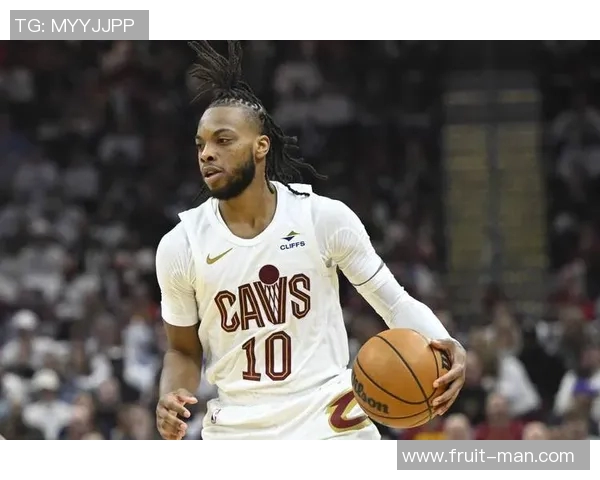 八卦爆料：米切尔被曝与明星传出绯闻